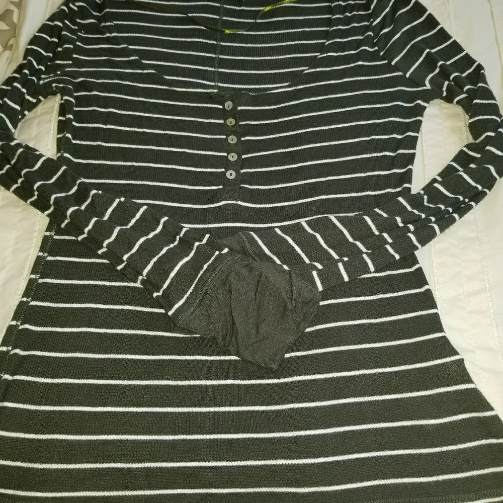 Green and white shirt by Cotton-On